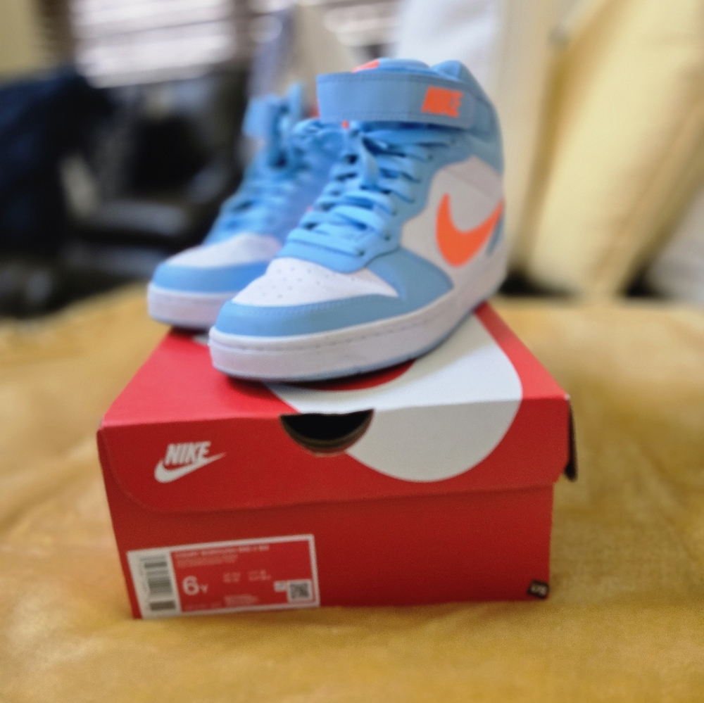 Nike Kids Sky Blue and Orange High-Tops ****Sold****